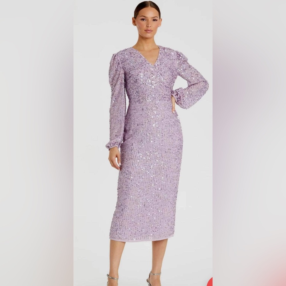 NWT Mac Duggal Size 8 Linear Sequin Long Sleeve Evening Dress